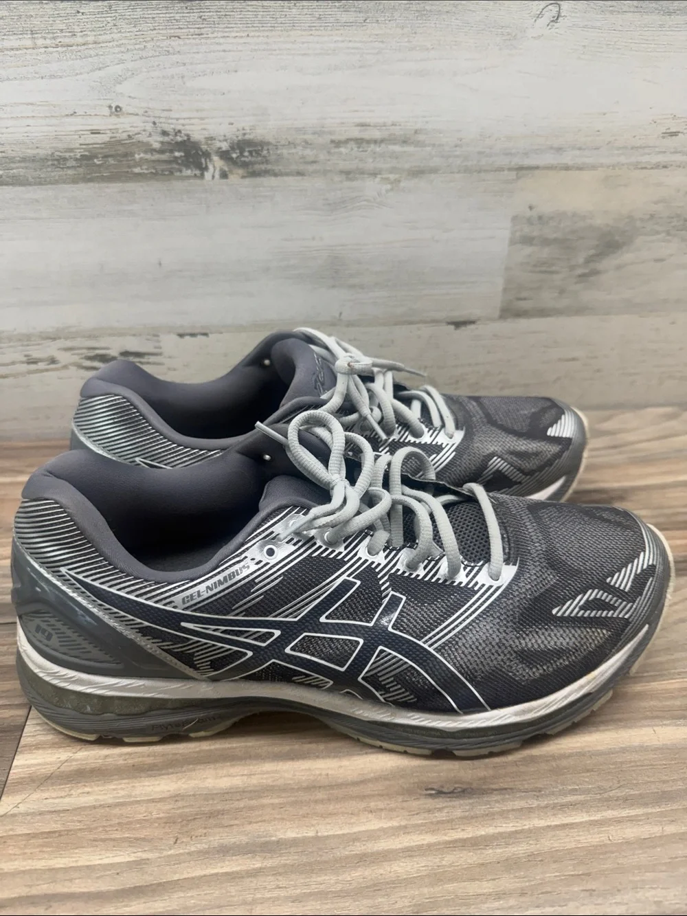 ASICS Men's Gel Nimbus 19 Running Shoes Size 11.5 Gray, T702N